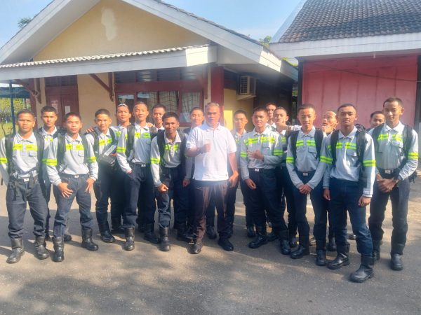 Sinergi Keterampilan, Karakter, dan Kelas Industri untuk Sukses di Dunia Kerja