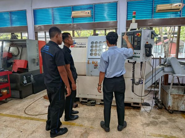 Case Method sebagai Solusi Pembelajaran Praktik Teknik Permesinan di Tengah Kelelahan Aktivitas Siswa SMKN Jateng