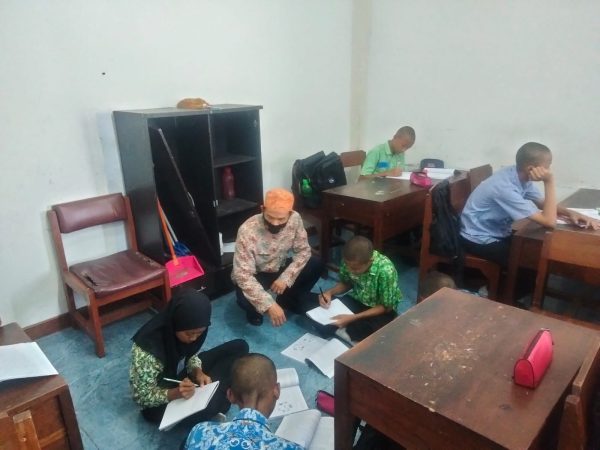 Transformasi HOTS Melalui Problem Based Learning dan Literasi Visual