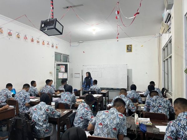 Rupiah dan Karakter Kebangsaan Dengan Menanamkan Cinta Tanah Air melalui Pendidikan Pancasila